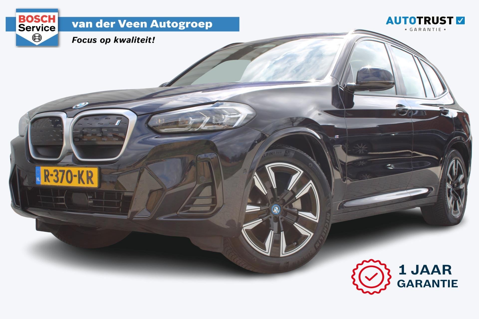 BMW iX3 Executive 80 kWh met Pano | Incl. 12 maanden garanti, Auto's, Gebruikt, Zwart, Automatische klimaatregeling, 2155 kg