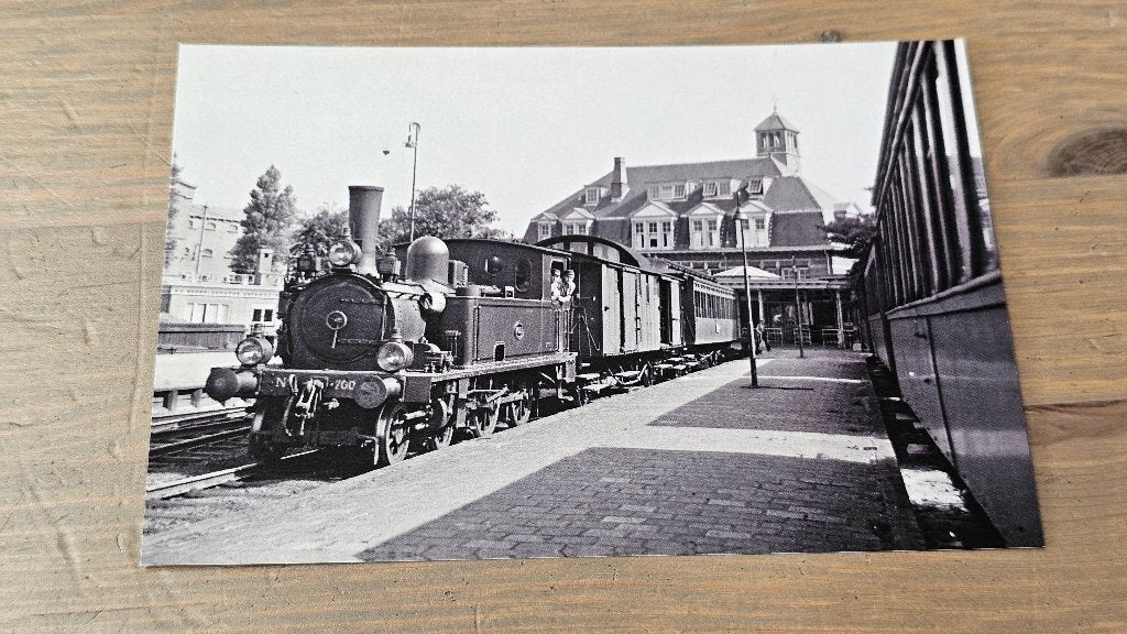 Foto TREIN Nederlandse Spoorwegen Loc 7000 serie Amsterdam, Verzamelen, Verzenden, Gebruikt, Trein, Overige typen