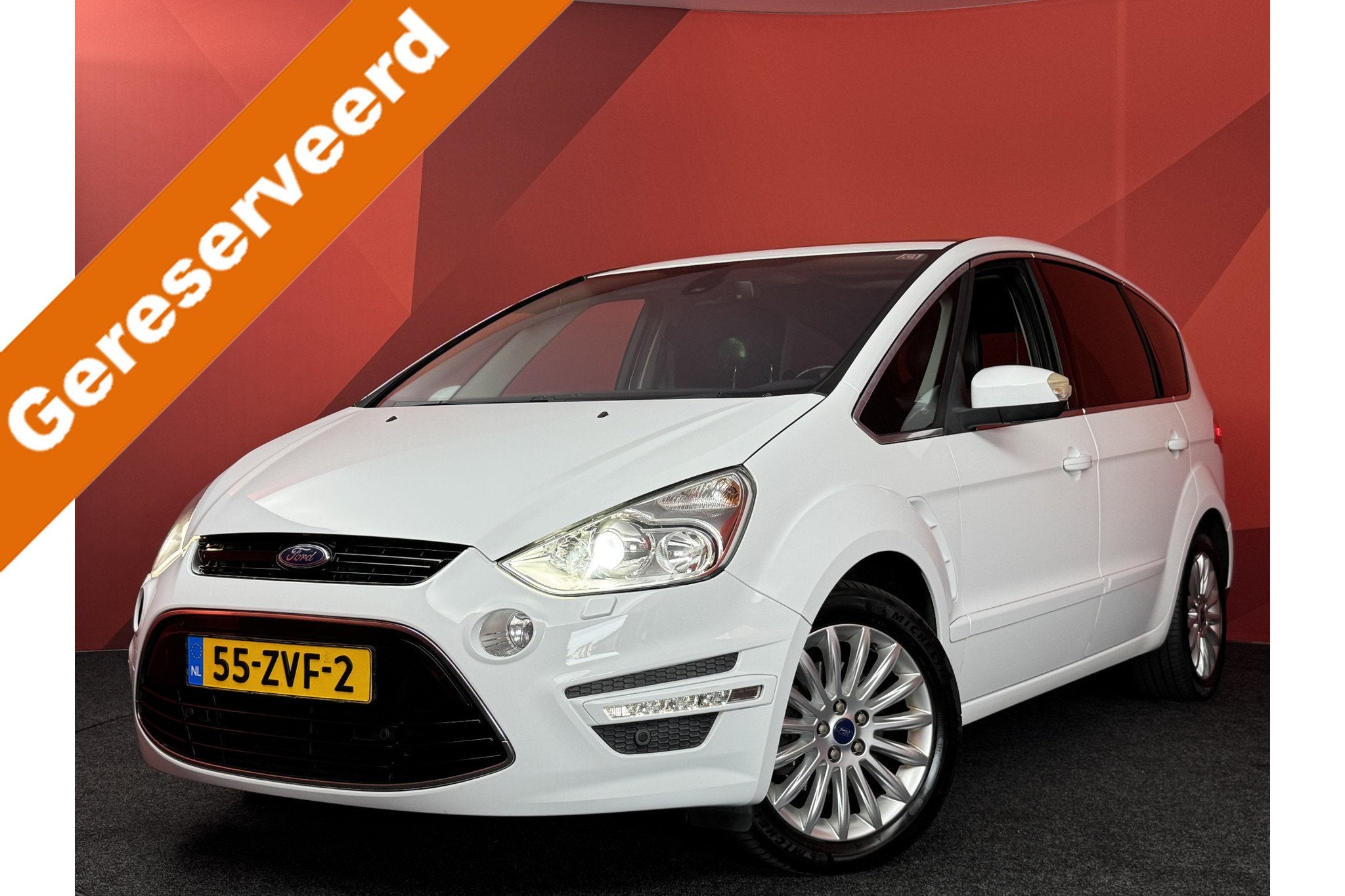 Ford S-Max 1.6 EcoBoost Titanium 7p. | Nieuw Binnen! | Pano, Voorwielaandrijving, Gebruikt, 4 cilinders, Met garantie (alle)