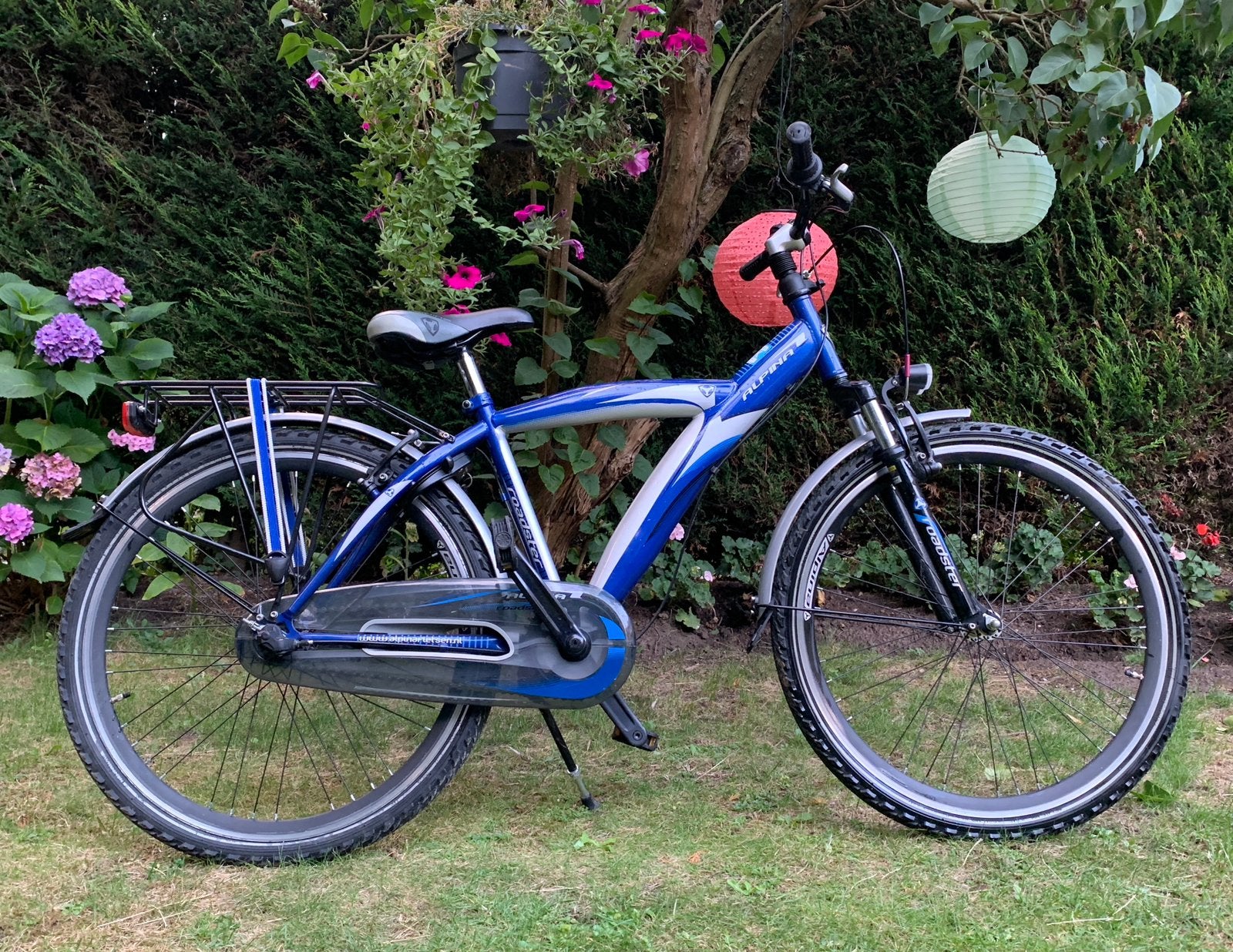 Alpina jongensfiets donkerblauw 22 inch, Ophalen, Terugtraprem, 22 inch, Versnellingen