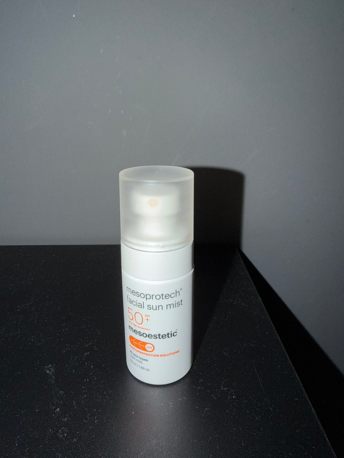 Mesoestetic facial sun mist en hydratonic mist 2x, Sieraden, Tassen en Uiterlijk, Uiterlijk | Gezichtsverzorging, Ophalen of Verzenden