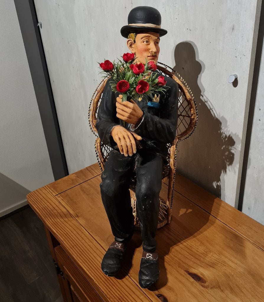 Leuk groot beeld (Charlie Chaplin?) - zie omschrijving, Ophalen of Verzenden, Gebruikt, Mens