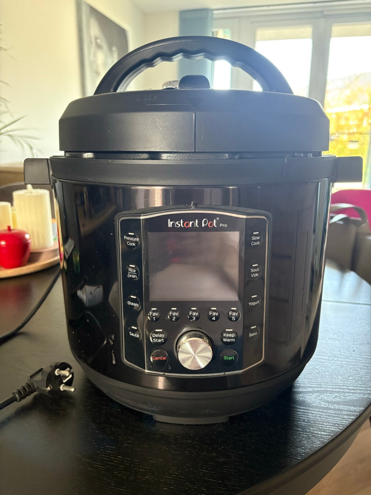 Instant Pot Pro - Multicooker met accessoires, Witgoed en Apparatuur, Ophalen of Verzenden, Zo goed als nieuw