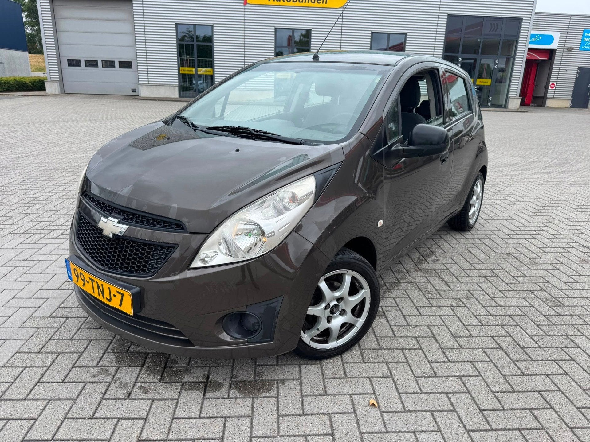 Chevrolet Spark 1.0 16V LS Bi-Fuel LPG G3 NAP CLIMA AIRCO, Voorwielaandrijving, Euro 5, 4 cilinders, Bruin