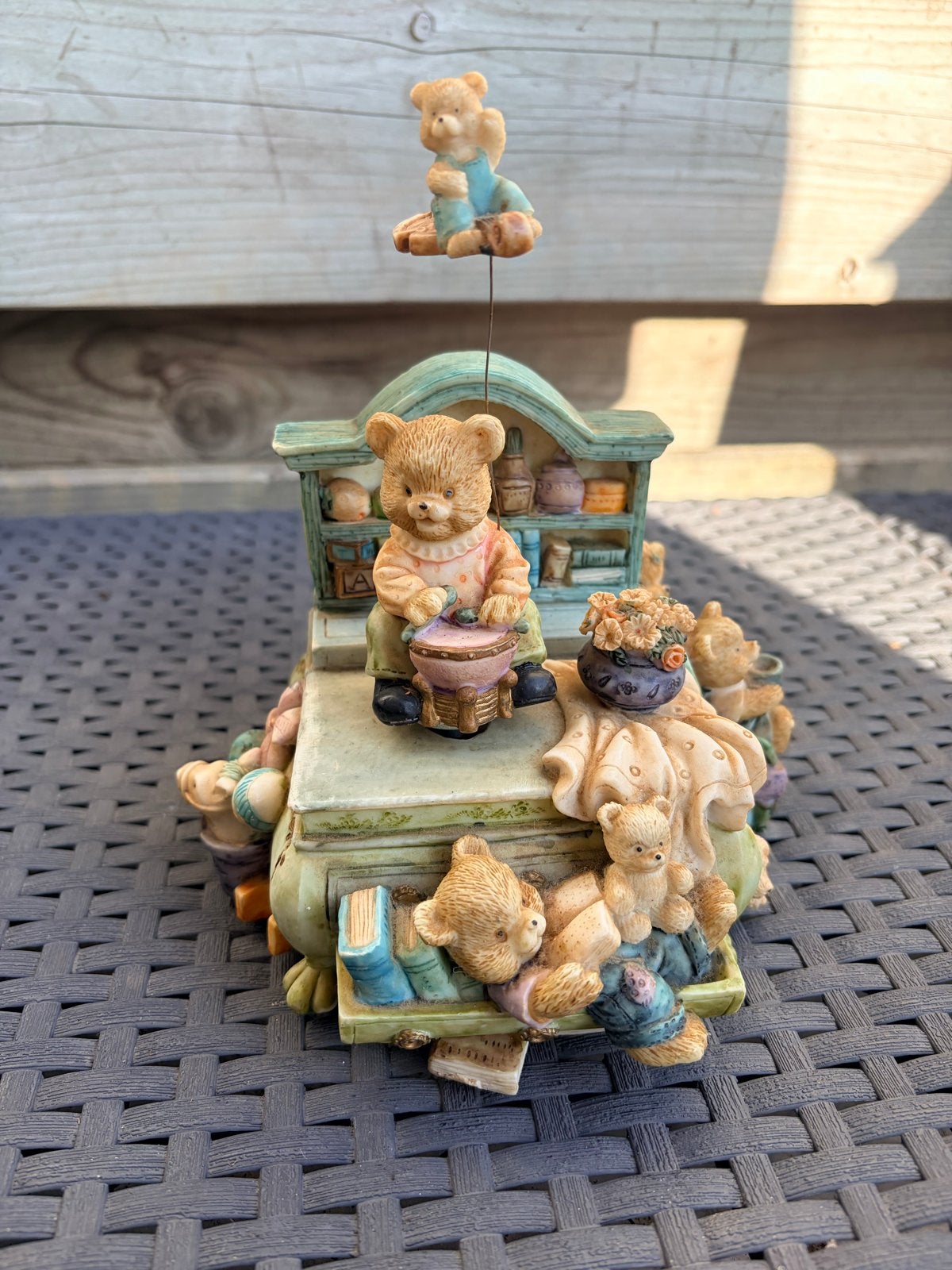 Vintage Muziekdoosje met Teddyberen en Gedetailleerde Scène, Verzamelen, Dierenverzamelingen, Ophalen, Gebruikt, Overige soorten