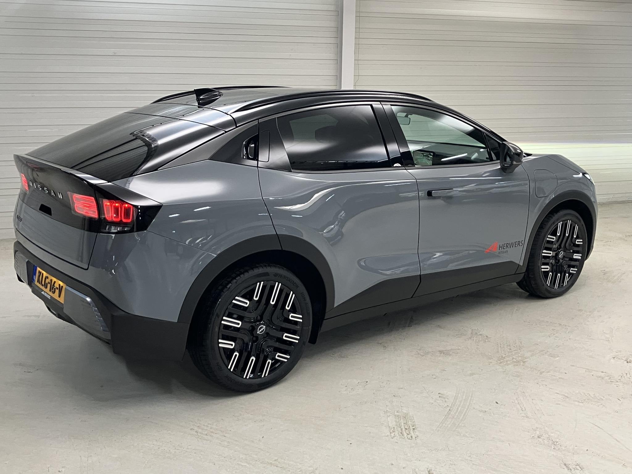 Nissan LEAF Evolve 52 kWh / €2.000,- Nissan Introductievoo, 451 km, 177 pk, Zilver of Grijs, Te koop