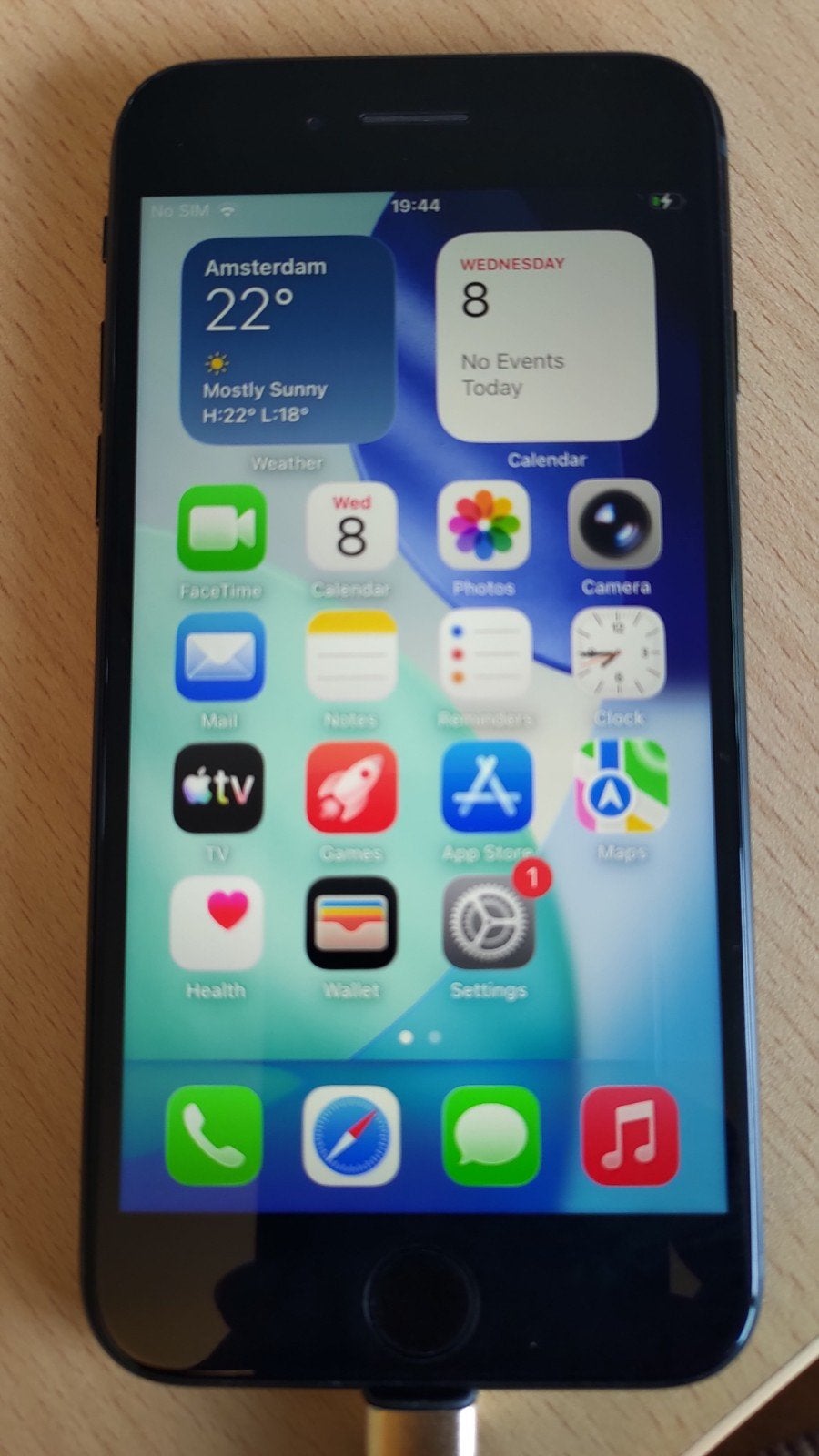 iPhone SE 3e generatie 64GB - Zo goed als nieuw, Telecommunicatie, Mobiele telefoons | Apple iPhone, Ophalen of Verzenden, Zo goed als nieuw