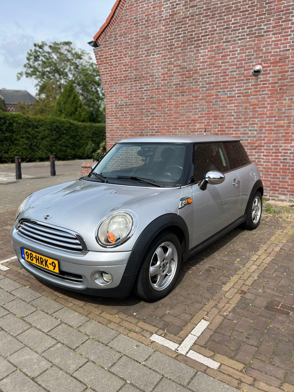 Mini (r56) 1.4 95pk 2009 Grijs, Voorwielaandrijving, Zwart, 4 stoelen, 49 €/maand