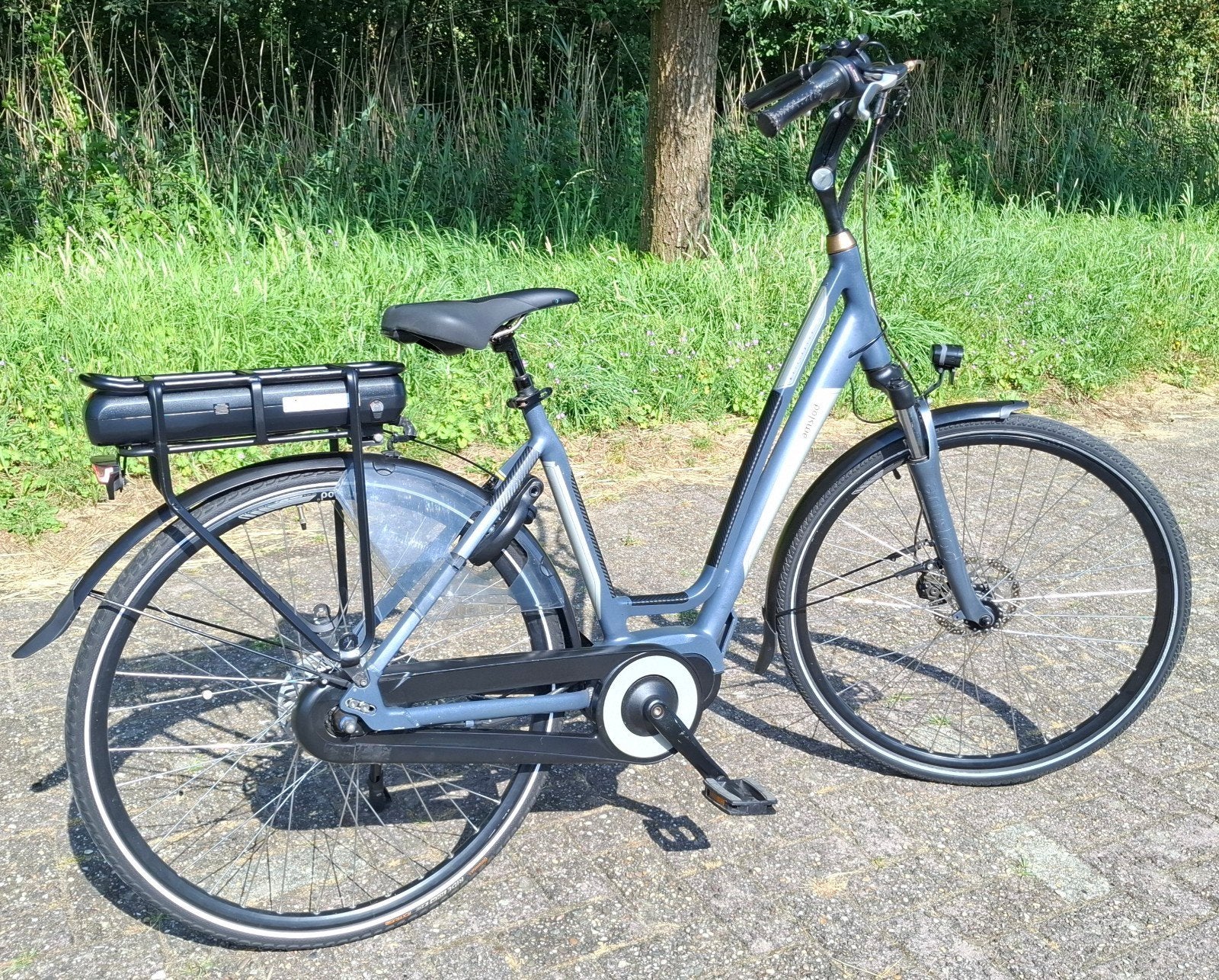 Foto 5 van Nette elektrische damesfiets, E-bike, Bafang middenmotor ✅️