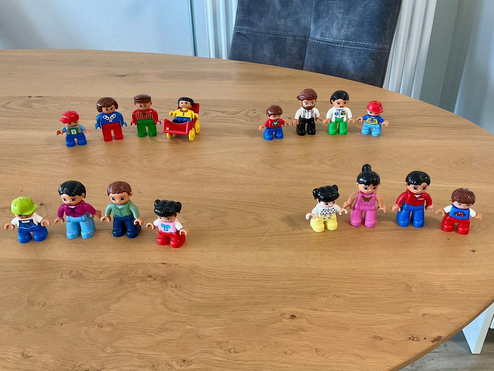 Duplo : Poppetjes gezin - 5 setjes / zie foto ‘s, Ophalen, Duplo