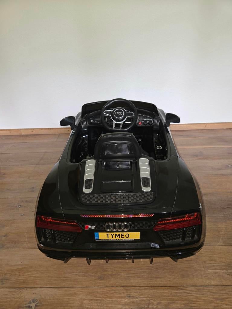 Audi R8 V10 elektrische kinderauto met afstandsbediening, Ophalen, Gebruikt, Afstandsbediening