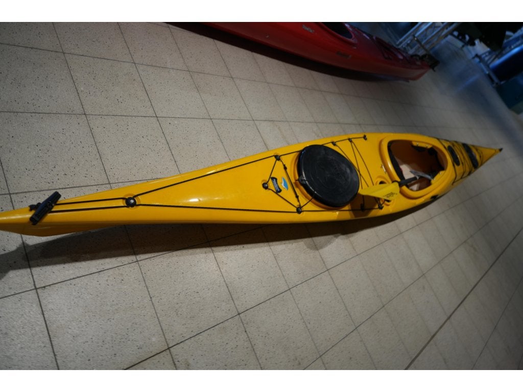 Seastorm Discovery 430T Kano, Watersport en Boten, Kano's, Nieuw
