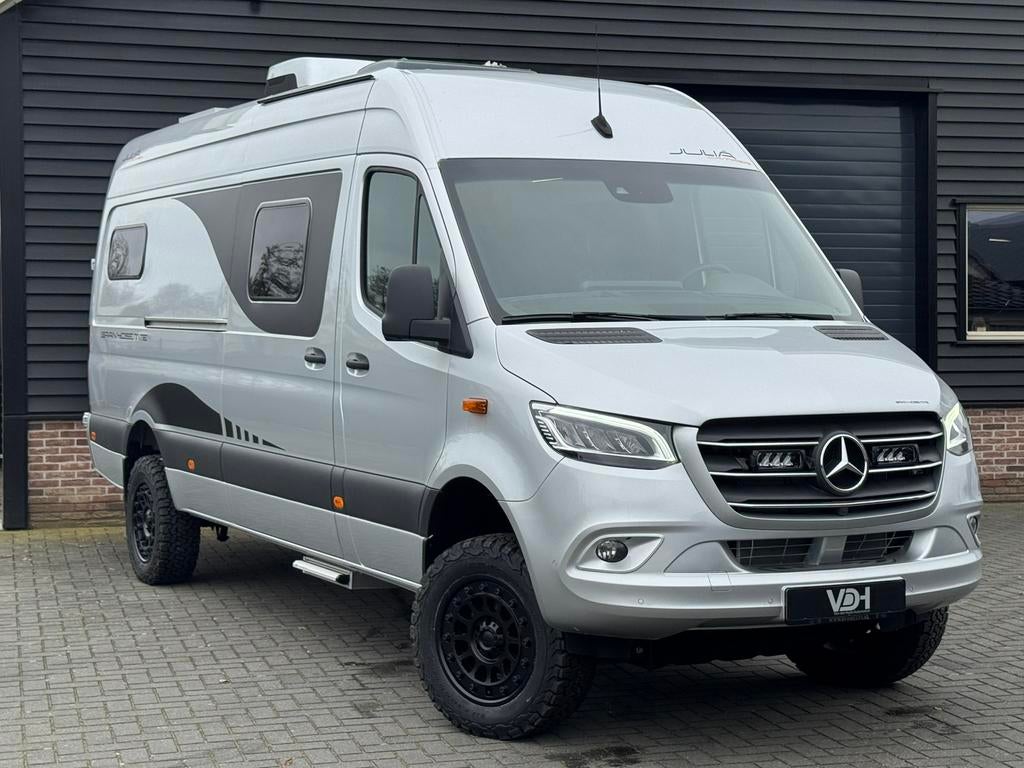 Mercedes-Benz Sprinter 319CDI 4X4 Julia Gran Yosimite, Airco, Caravans en Kamperen, Buscamper of Camperbus, Tot en met 2, Mercedes-Benz