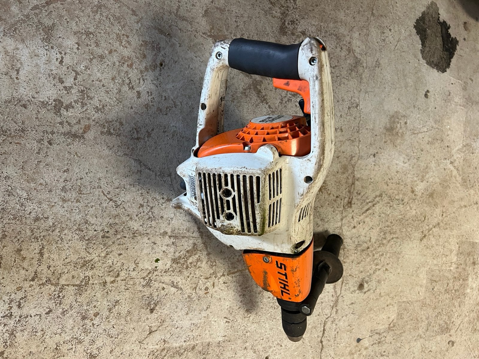 Stihl BT45 boormachine, Ophalen, Zo goed als nieuw, Benzine