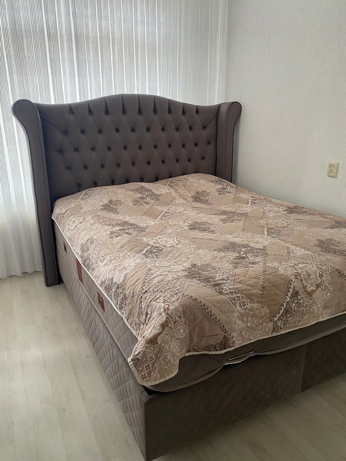 Bed slaapkamer Boxsprigs, Ophalen, Zo goed als nieuw, Tweepersoons
