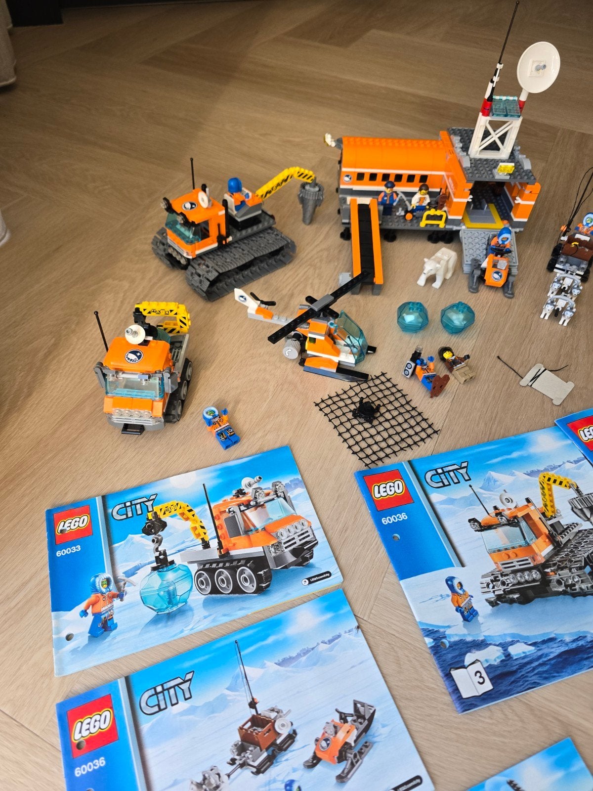 Lego City Arctische basis set 60036 en set 60033, City, Lego, Ophalen of Verzenden, Zo goed als nieuw