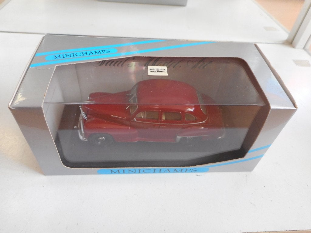 Minichamps 1951-53 Opel Kapitein in Doos, Ophalen of Verzenden, Nieuw, Auto, MiniChamps