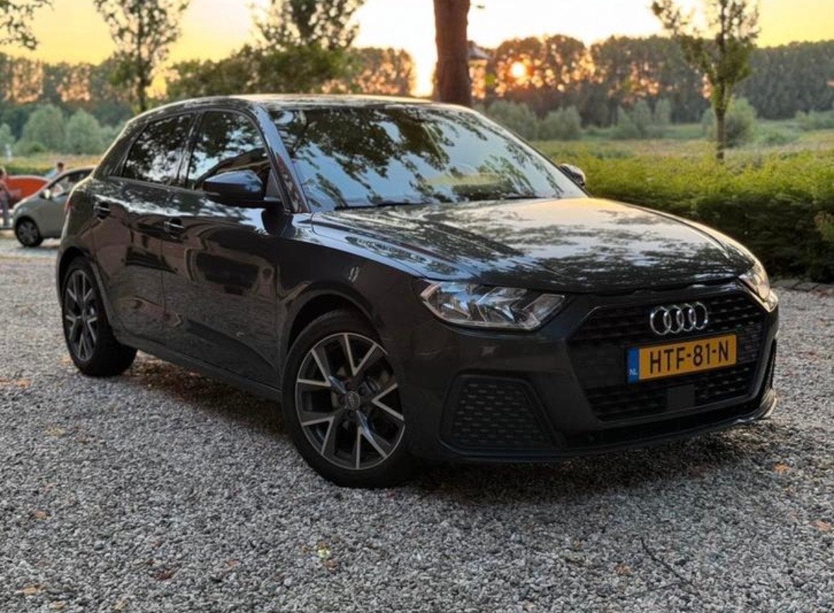 AUDI A1 30 TFSI | AUTOMAAT | 2019, Stof, A1, Zwart, 1100 kg