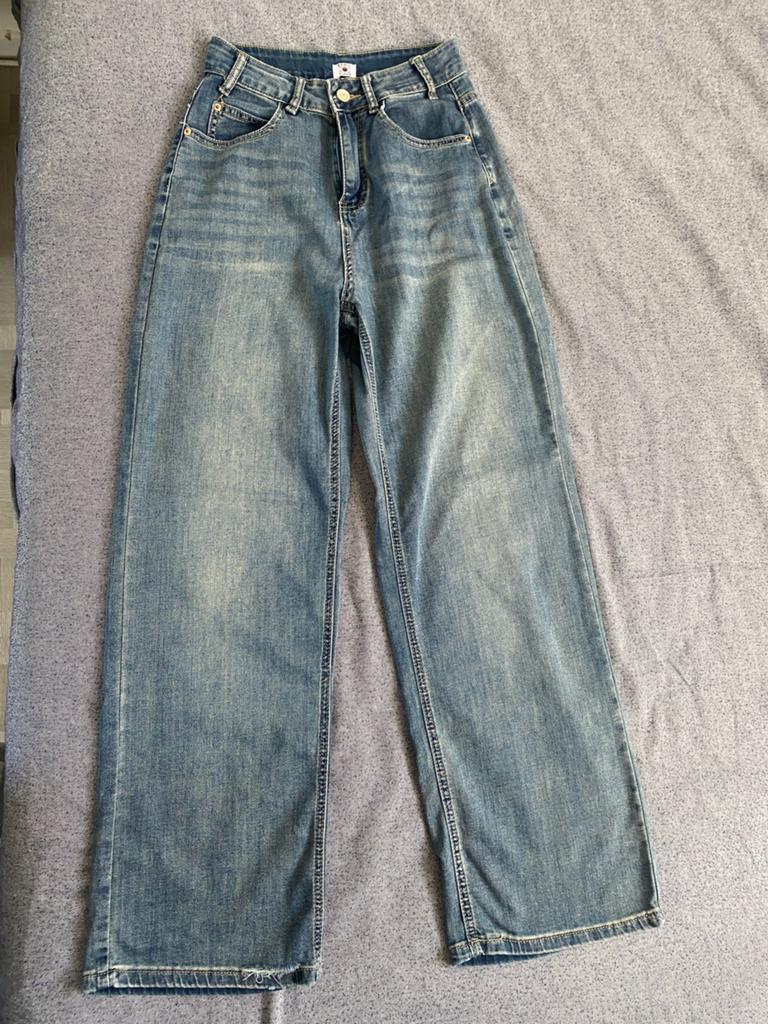 Made in Korea jeans, Ophalen of Verzenden, Zo goed als nieuw
