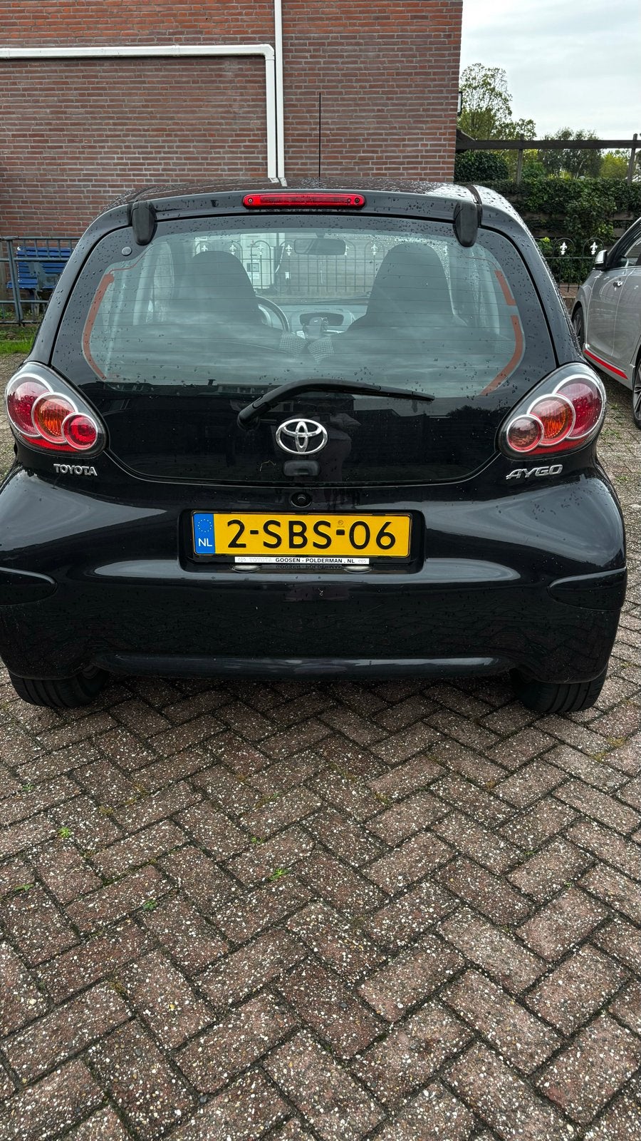 Foto 4 van VERKOCHT Toyota Aygo 1.0 12V Vvt-i 5DRS MMT 2013 Zwart