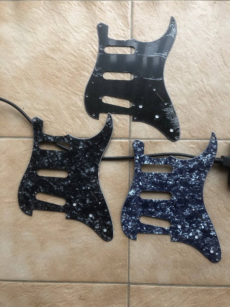 Te Koop: Slagplaat voor stratocaster gitaar., Muziek en Instrumenten, Ophalen of Verzenden, Zo goed als nieuw, Solid body, Overige merken