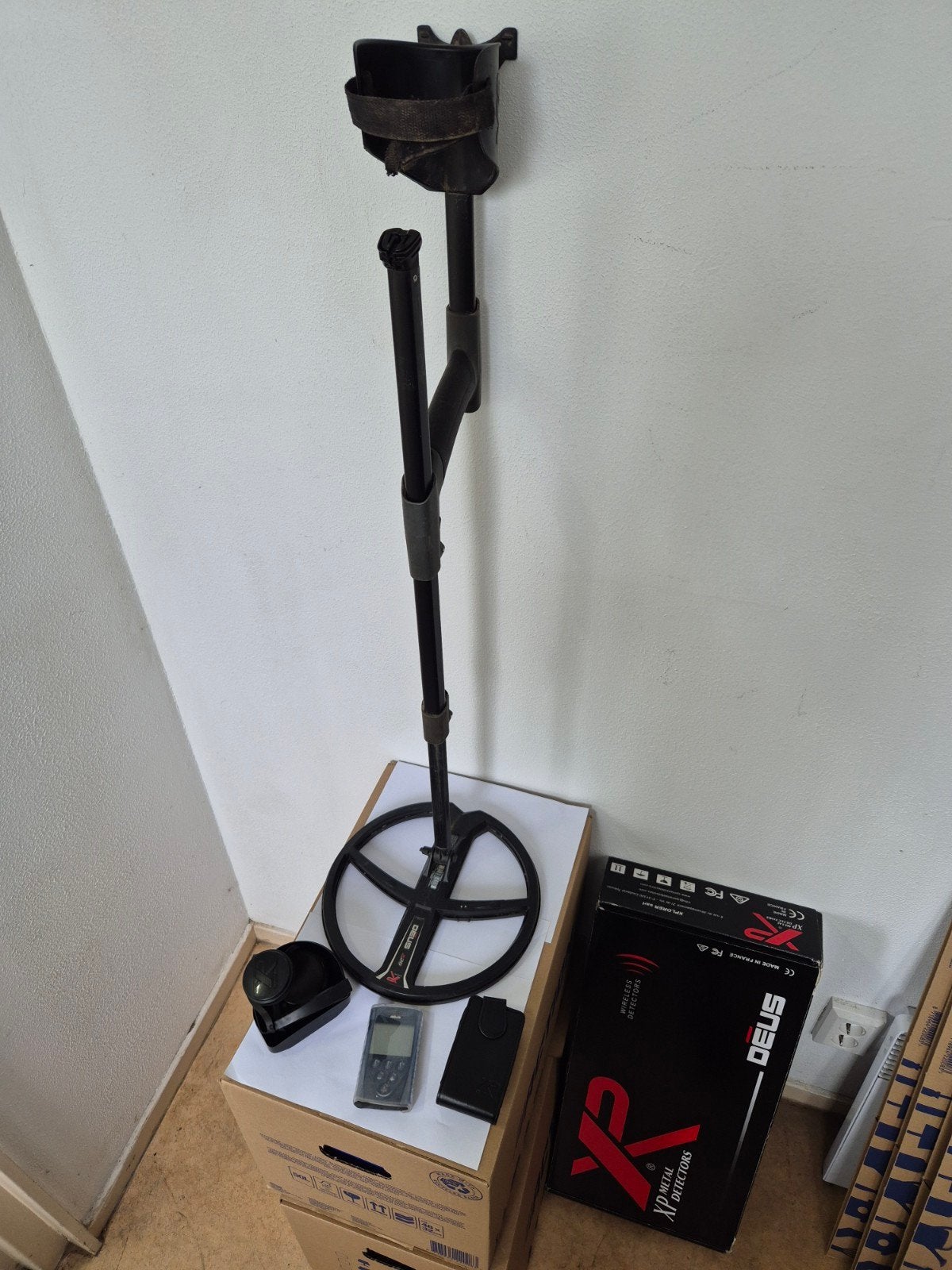XP Deus detector V5.21 met WSA4 Koptelefoon en RVS schep, Hobby en Vrije tijd, Ophalen of Verzenden, Gebruikt, XP, Instelbare gevoeligheid