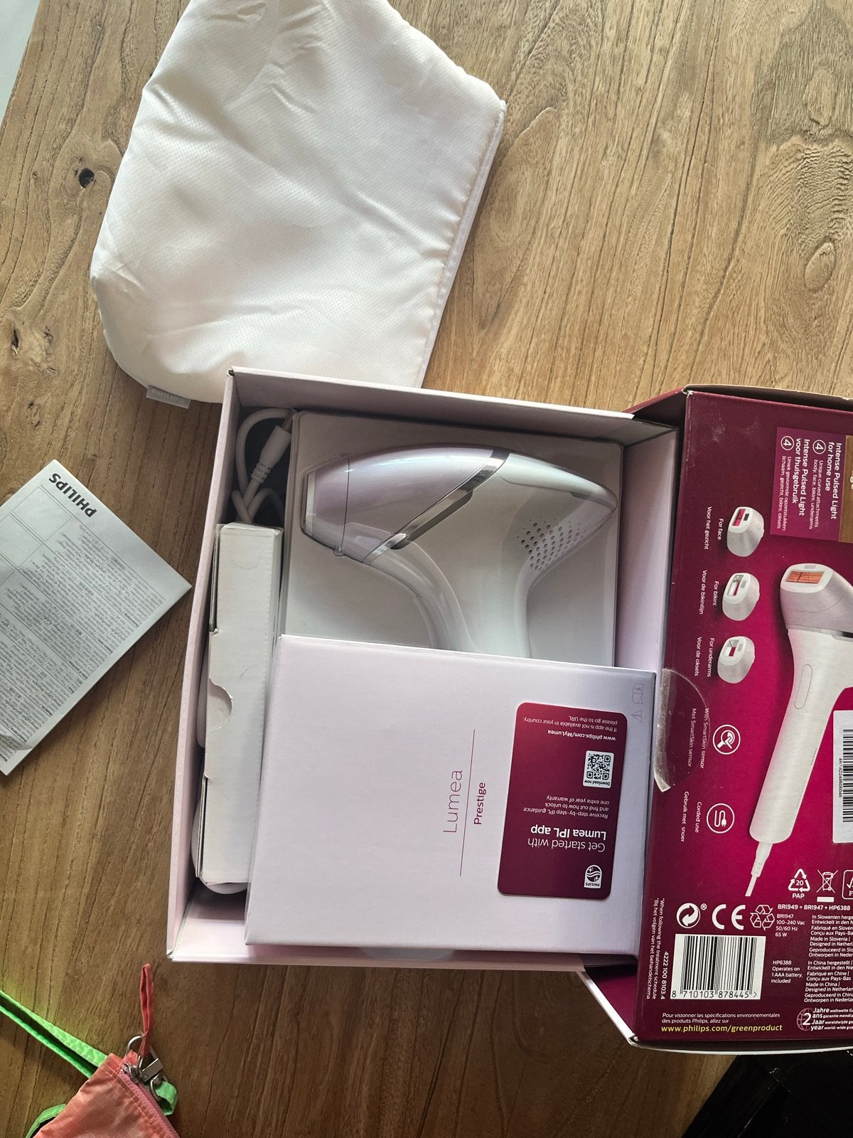 Philips Lumea Prestige 8000 IPL ontharingsapparaat, Ophalen of Verzenden, Zo goed als nieuw, Overige typen