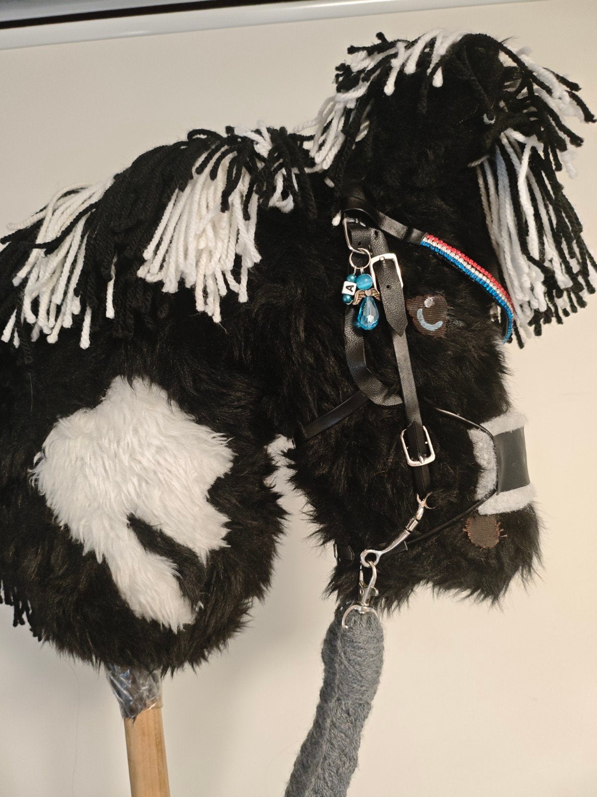 Mooie gevlekte hobby horse met tuig, Ophalen of Verzenden