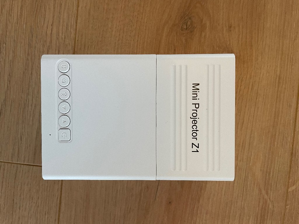 Mini projector, beamer, Audio, Tv en Foto, Ophalen of Verzenden, Zo goed als nieuw, LED