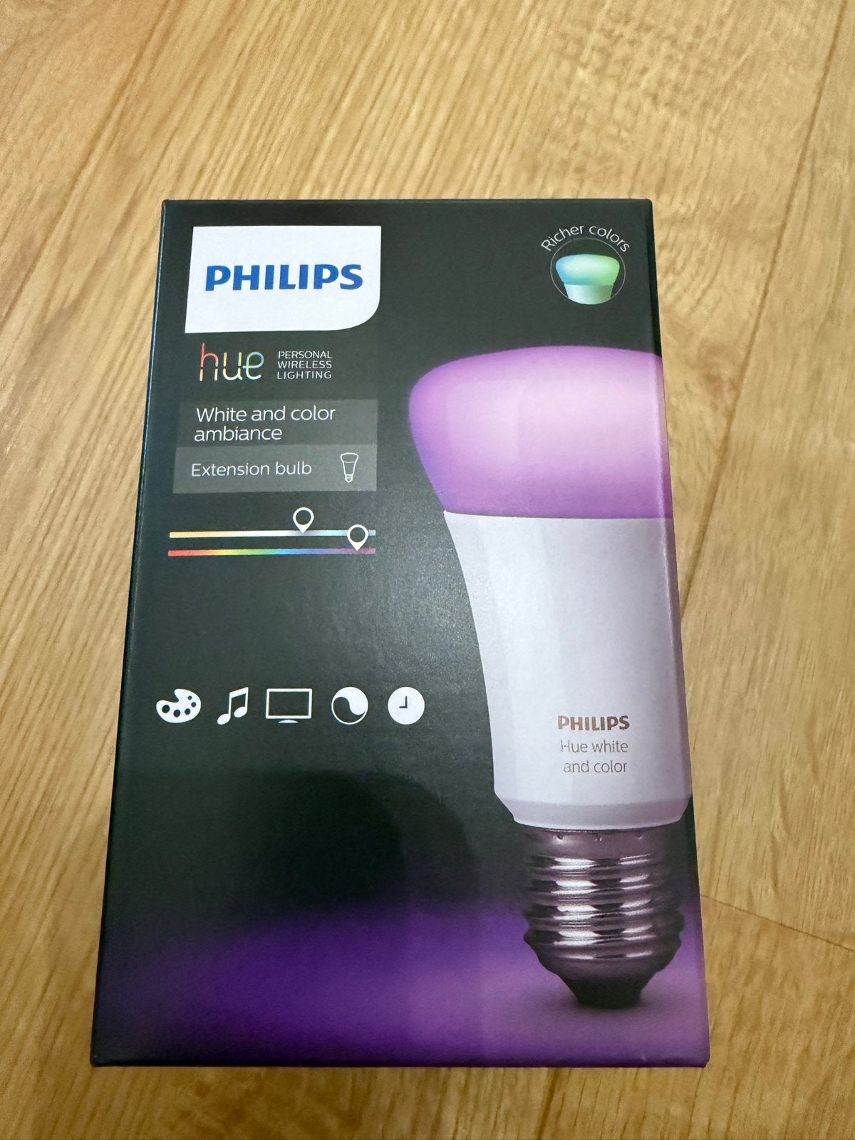 Philips Hue kleurenlamp E27 - Nieuw in doos, Ophalen, Nieuw, E27 (groot), Smart lamp
