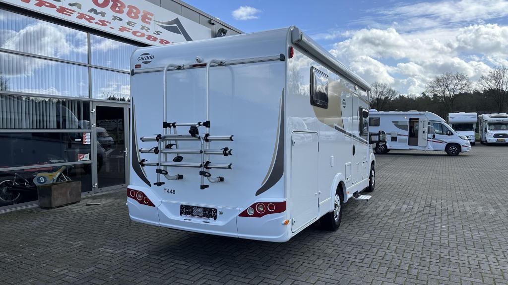 TOPstaat 4 persoons Carado T448 '20 2.3Mj 140pk 80dkm, Caravans en Kamperen, Ringverwarming, Fiat, Koelkast, Bedrijf