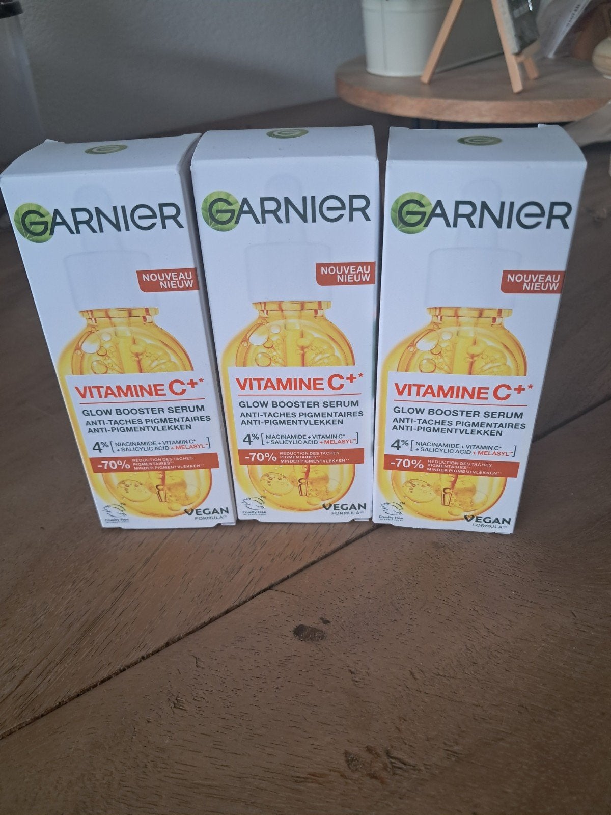 Nieuw Garnier Vitamine C++ Glow Booster Serum, Ophalen of Verzenden, Nieuw, Gehele gezicht, Verzorging