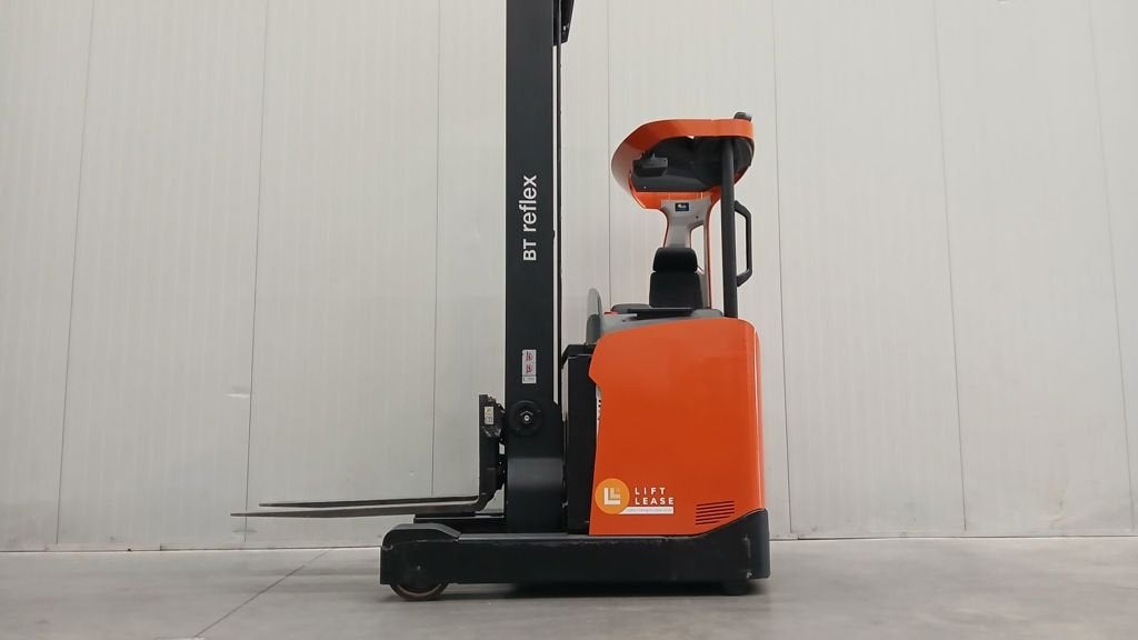 BT RRE160H, Zakelijke goederen, Machines en Bouw | Heftrucks en Intern transport, Reachtruck, Elektrisch, 1000 tot 2000 kg