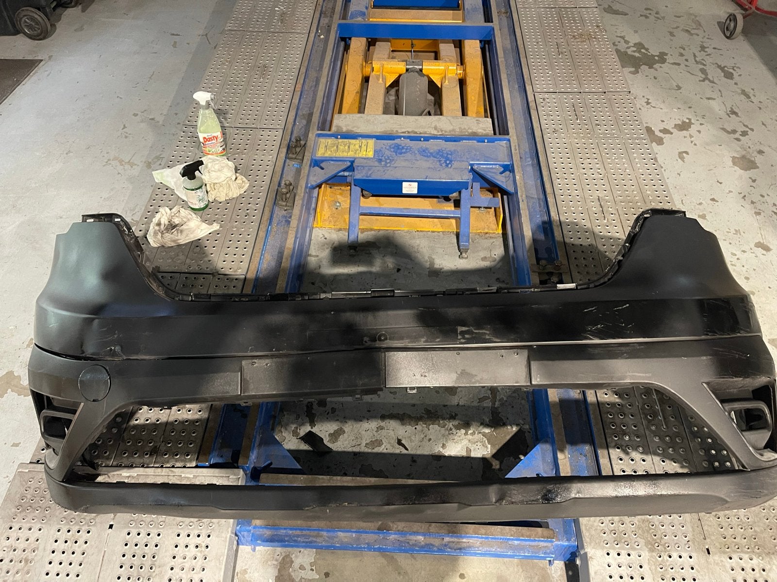 Gebruikte Bumper met lichte schade - Voor renault trafic, Gebruikt, Ophalen of Verzenden, Bumper, Renault