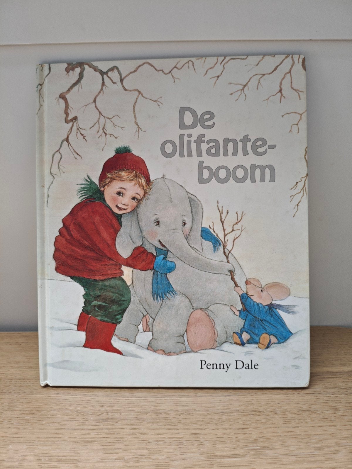 Boek : Penny Dale , De olifantenboom als nieuw, Ophalen of Verzenden, Zo goed als nieuw