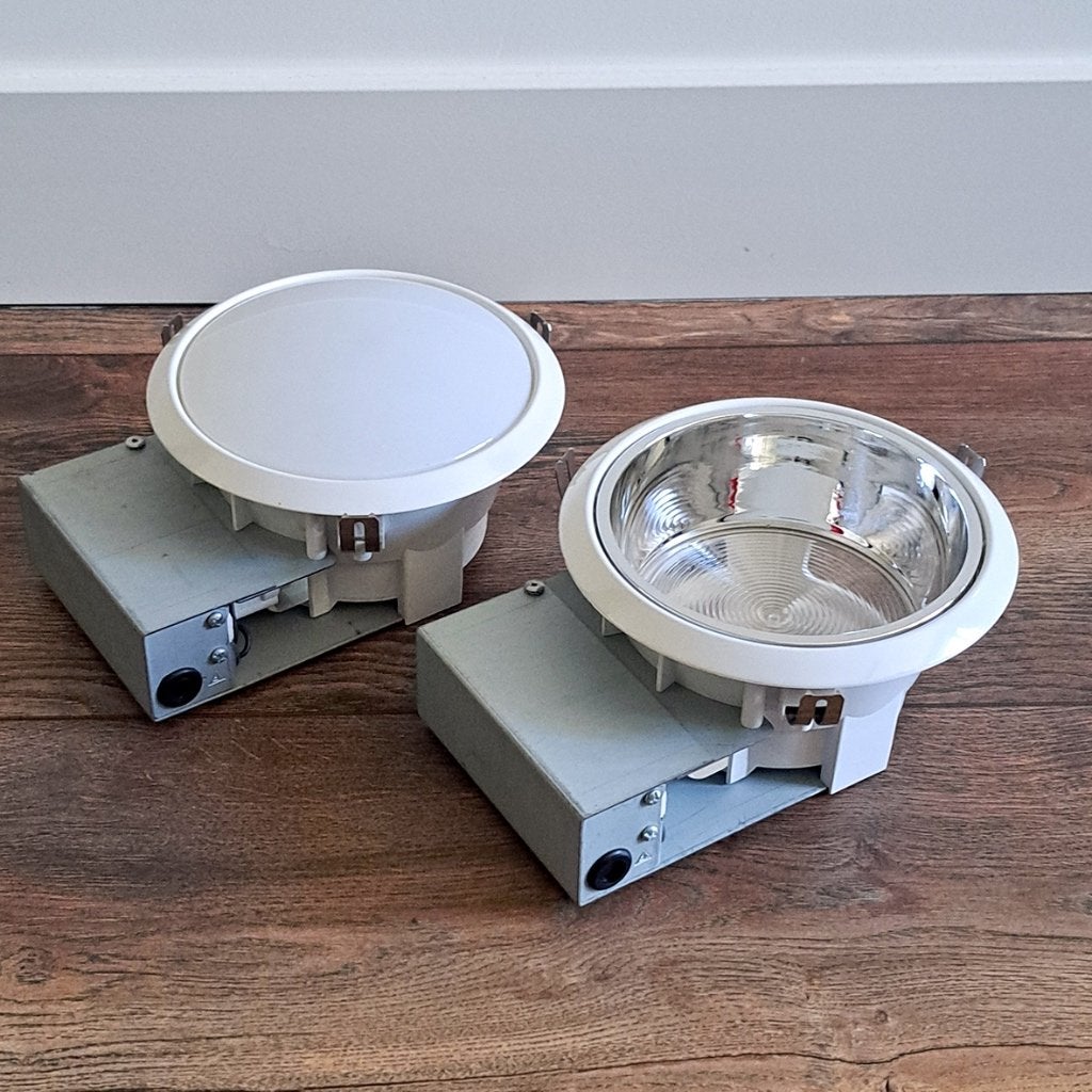 Twee Lumiance (Insaver) inbouw-downlight armaturen, Overige lichtbronnen, Overige merken, Nieuw, Overige fittingen