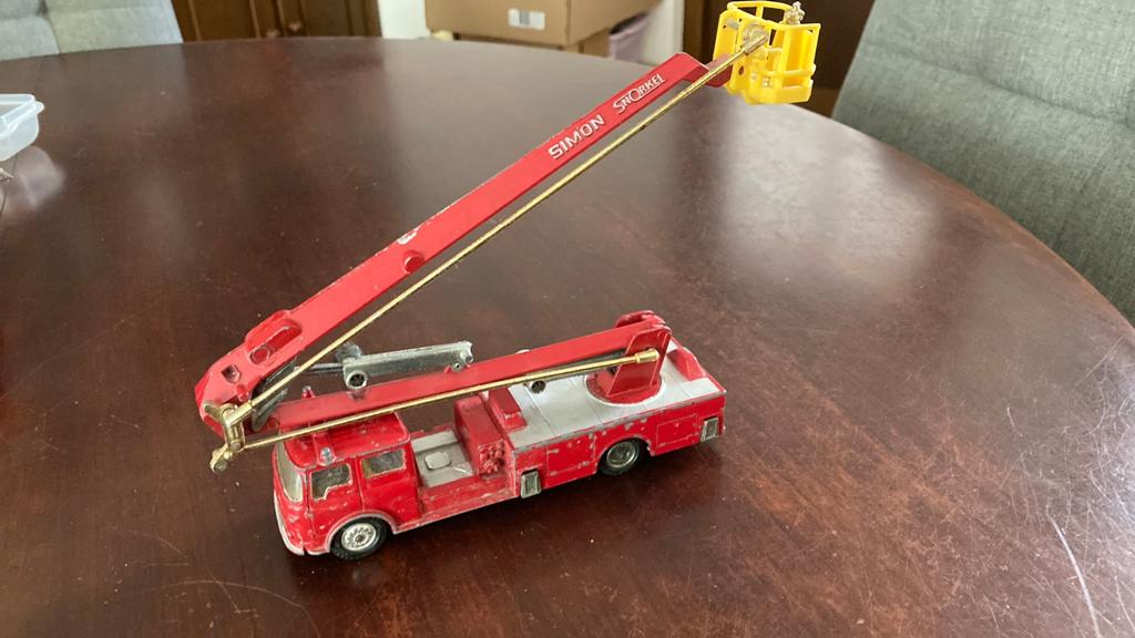Bedford Simon Snorkel brandweerauto Corgi Toys., Hobby en Vrije tijd, Modelauto's | 1:50, Ophalen of Verzenden, Gebruikt, Bus of Vrachtwagen