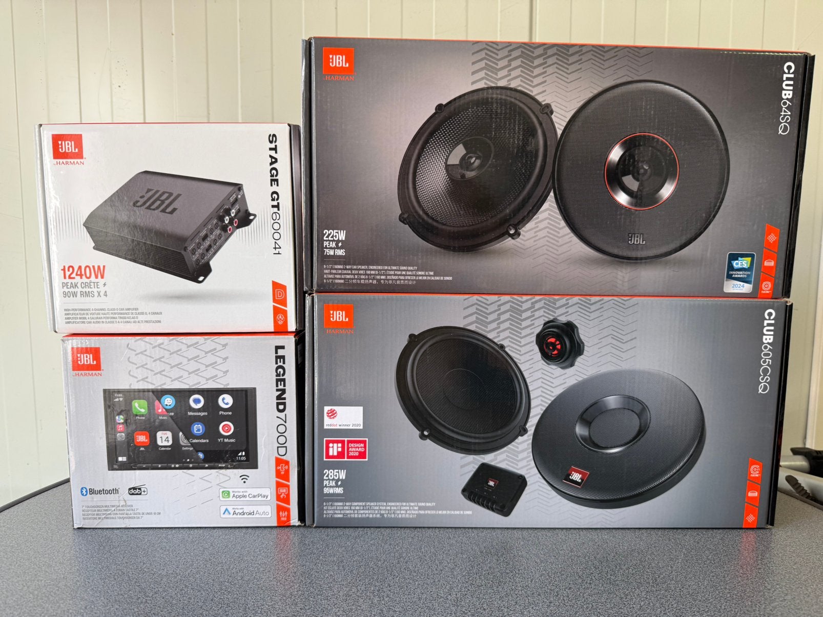 JBL Car Audio Set | CarPlay + Versterker + Speakers, Ophalen of Verzenden, Zo goed als nieuw