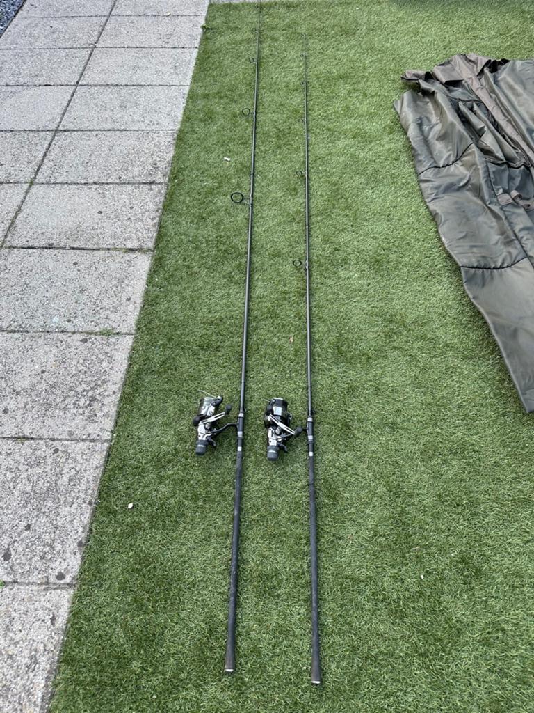 Karperset 2x Shimano TX2 hengels/Shimano molen/Nash foedraal, Ophalen, Zo goed als nieuw, Complete set