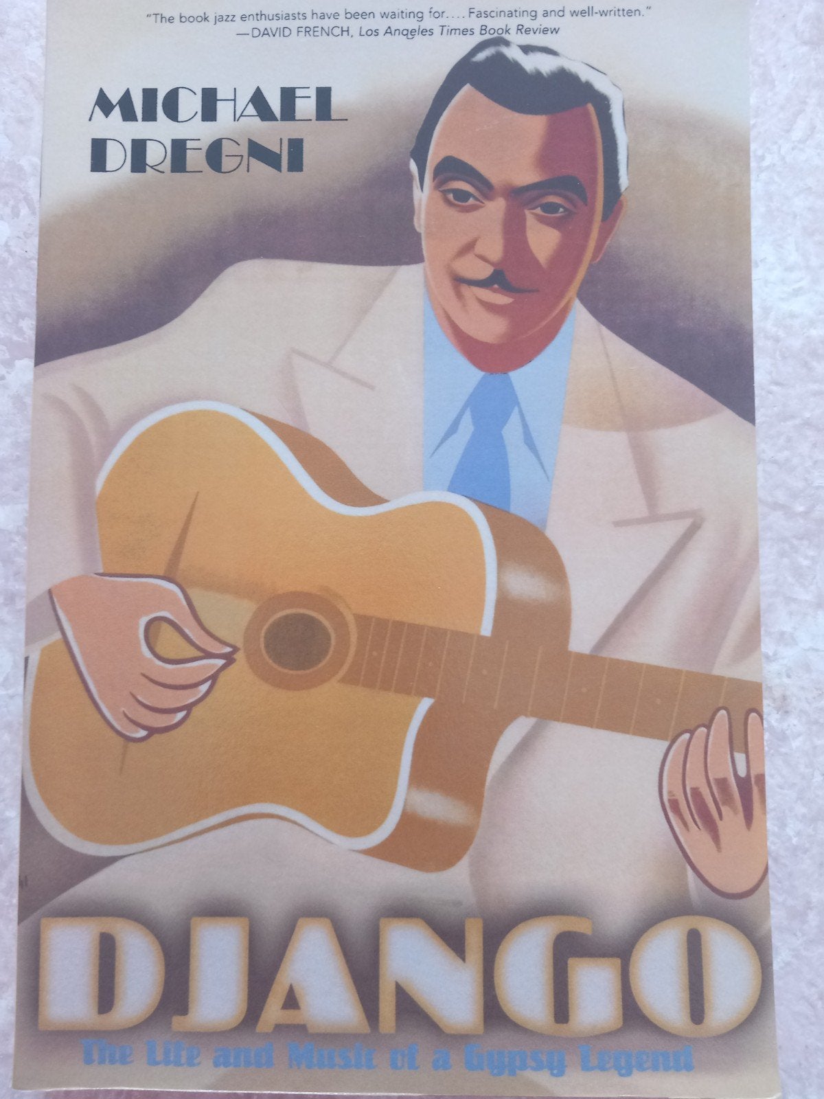 Django the life and music of a gypsy legend, Ophalen of Verzenden, Zo goed als nieuw, Overige onderwerpen