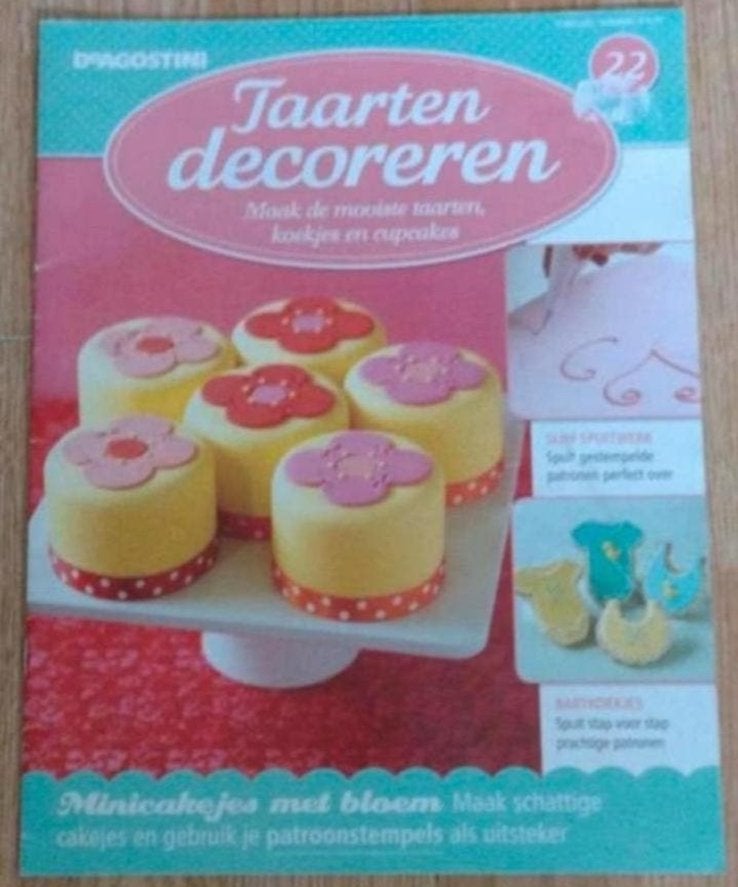 De Agostini Taarten Decoreren - Cupcakes & Koekjes, Ophalen of Verzenden, Zo goed als nieuw, Boek of Tijdschrift