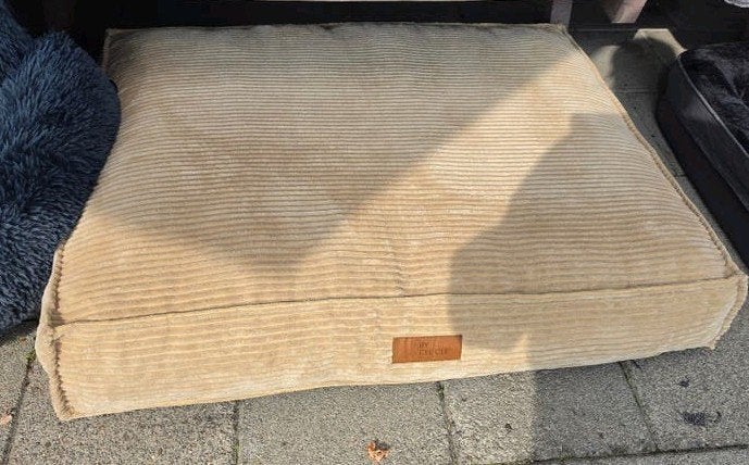 NIEUW By Cee Cee Hondenkussen 100x70 flakes, Ophalen, Nieuw