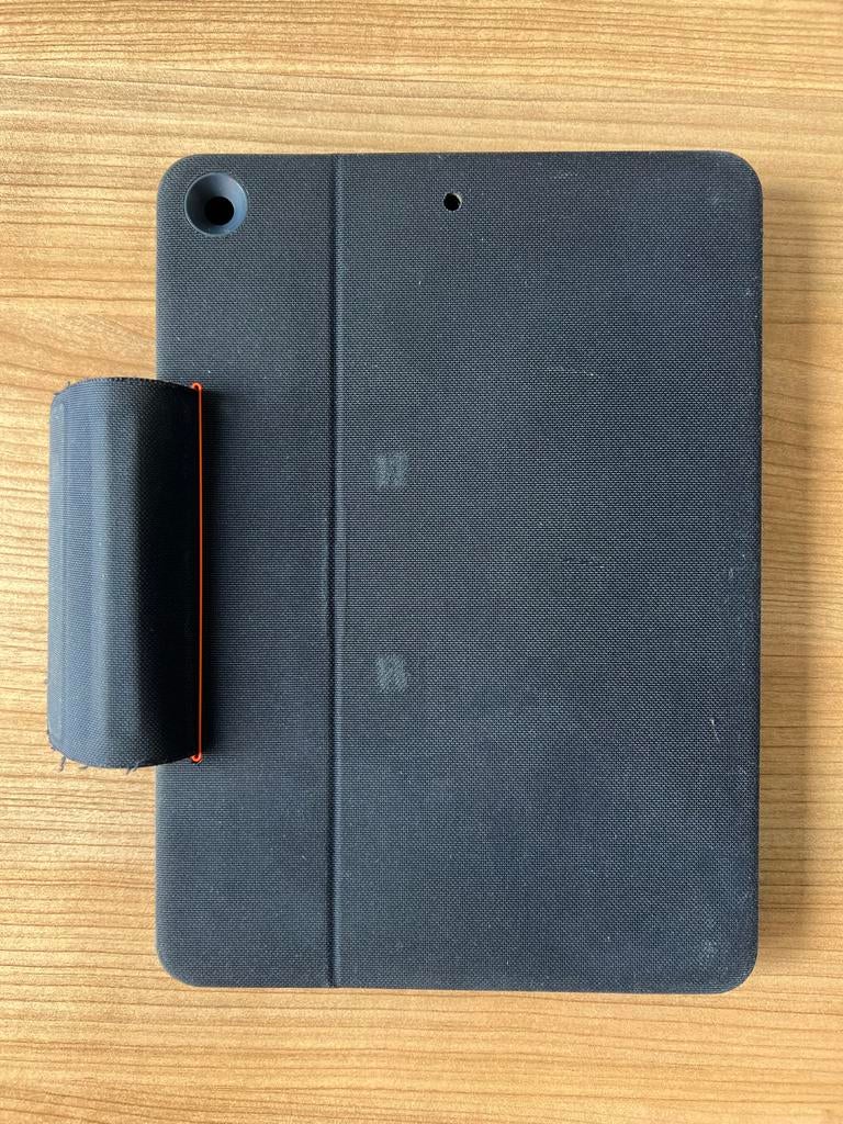 Logitech Rugged Folio voor iPad Toetsenbord Hoes, Ophalen of Verzenden, Gebruikt, 10 inch, Bescherming voor- en achterkant