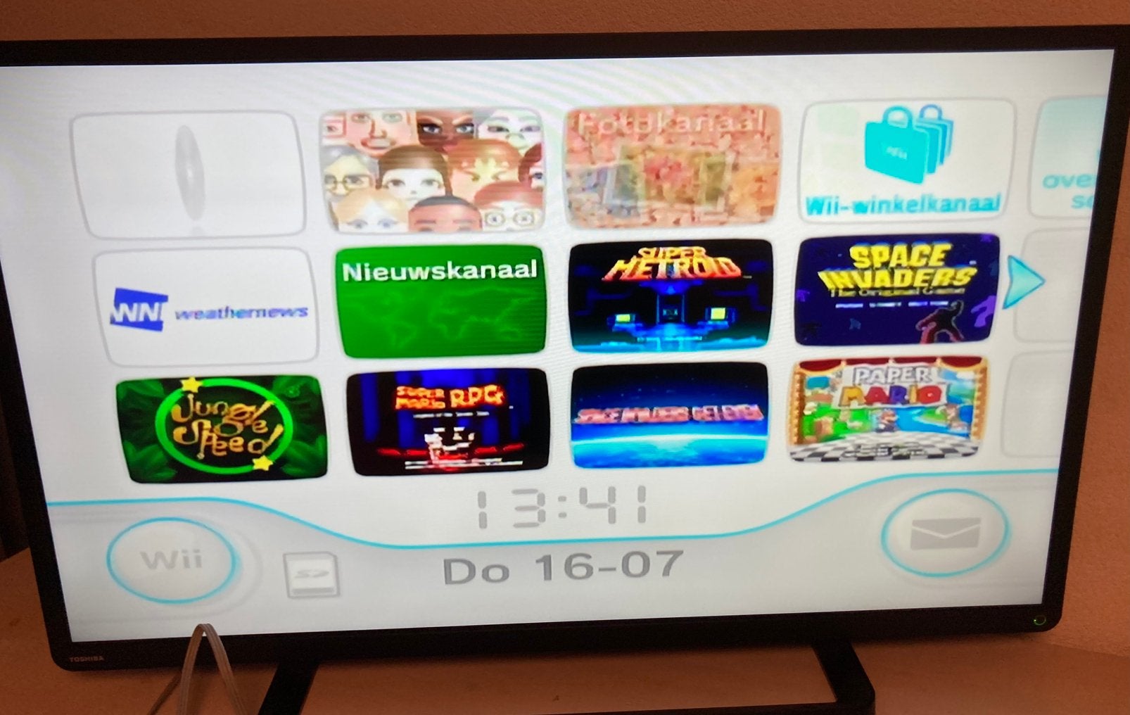 Goedwerkende Wii met Paper Mario 64 & RPG & Super Metroid, Avontuur en Actie, 1 speler, Ophalen of Verzenden, Zo goed als nieuw