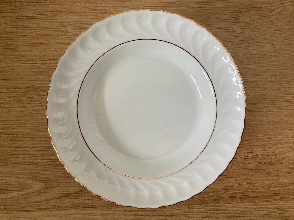 Negen salade/dessert/diepe borden - Quinta Nova, Ophalen of Verzenden, Zo goed als nieuw, Bord(en), Overige stijlen