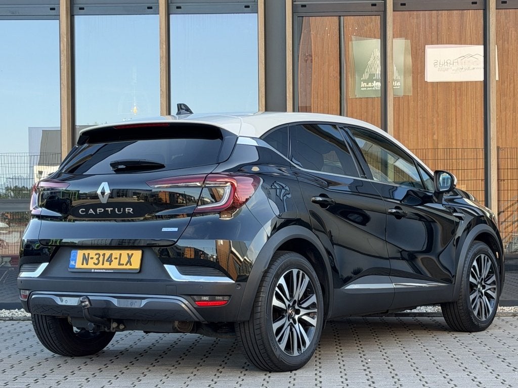 Renault Captur 1.6 ET PH 160 | 360 Camera | Trekhaak | Leer, Automaat, Gebruikt, 4 cilinders, Zwart