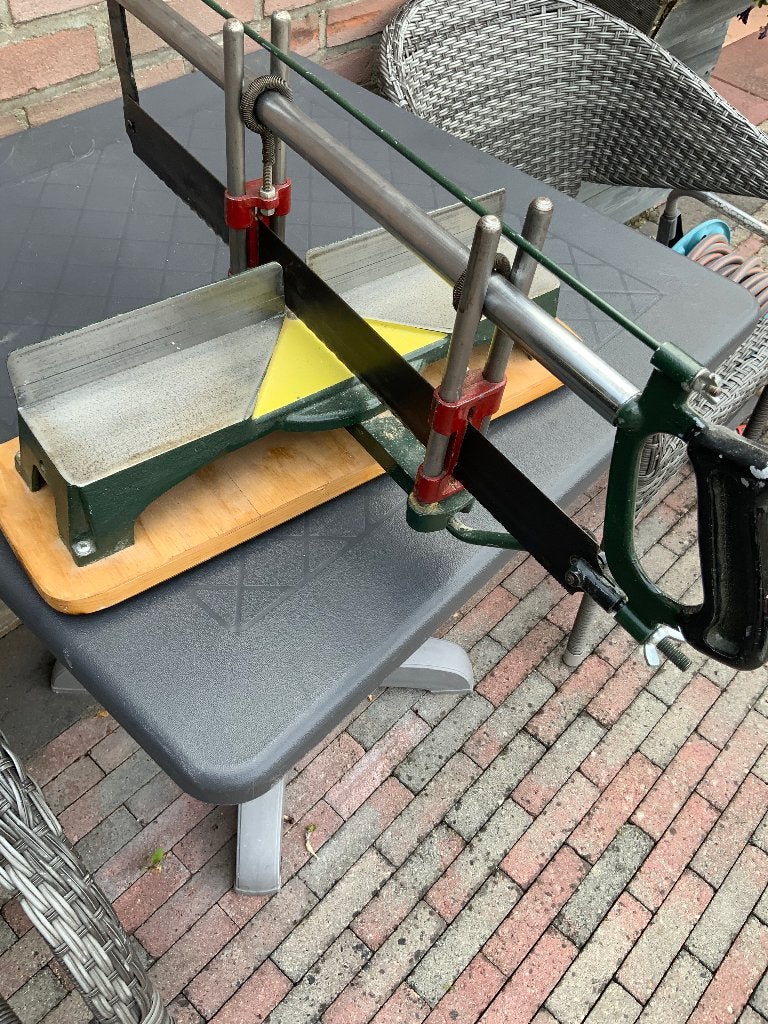 Verstekzaag, Doe-het-zelf en Verbouw, Gereedschap | Zaagmachines, Ophalen of Verzenden, 1200 watt of meer, Overige typen, 30 tot 70 mm