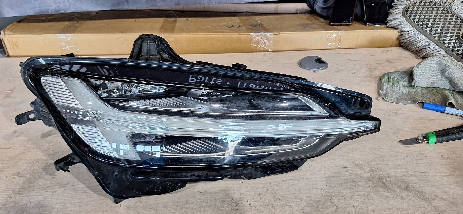 Volvo XC60 Full LED koplamp, Auto-onderdelen, Verlichting, Volvo, Gebruikt, Ophalen of Verzenden