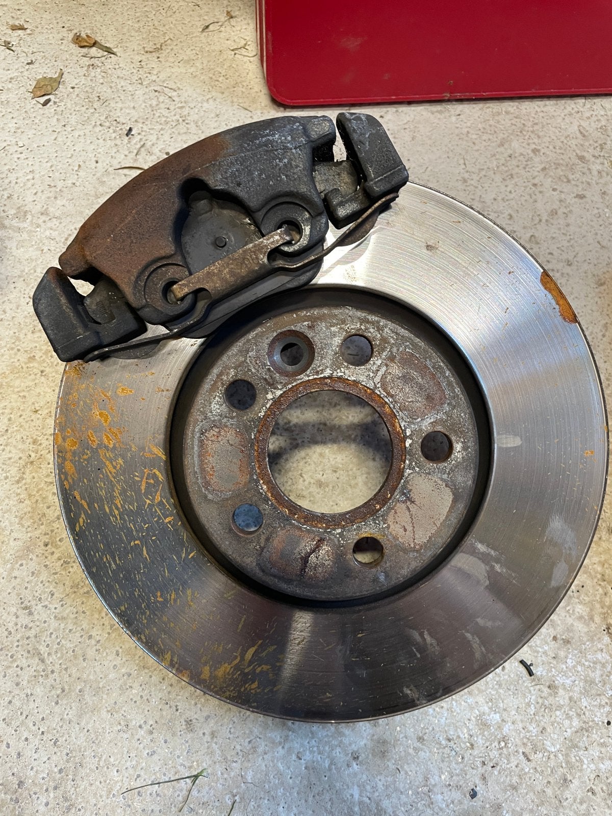 Remklauwen en schijven voorzijde volvo p3, Ophalen of Verzenden, Gebruikt, Volvo