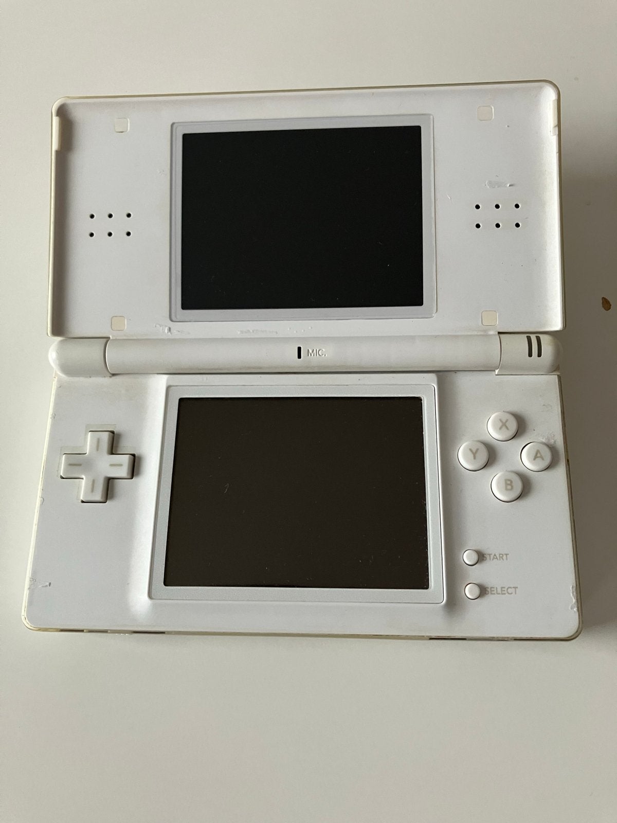 Nintendo DS Lite Wit - Nette staat, Spelcomputers en Games, Wit, Ophalen of Verzenden, Zo goed als nieuw, Met beschermhoes of tas